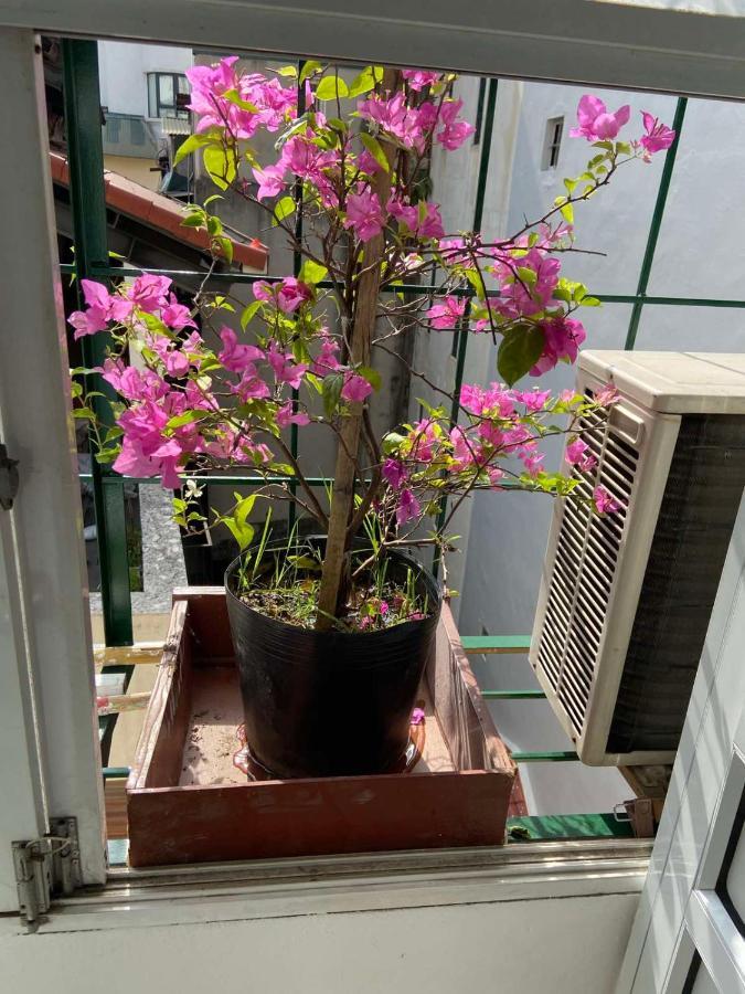 Omo House - Old Quarter - Easy Self Checkin Bed and Breakfast Hanoi Exteriör bild